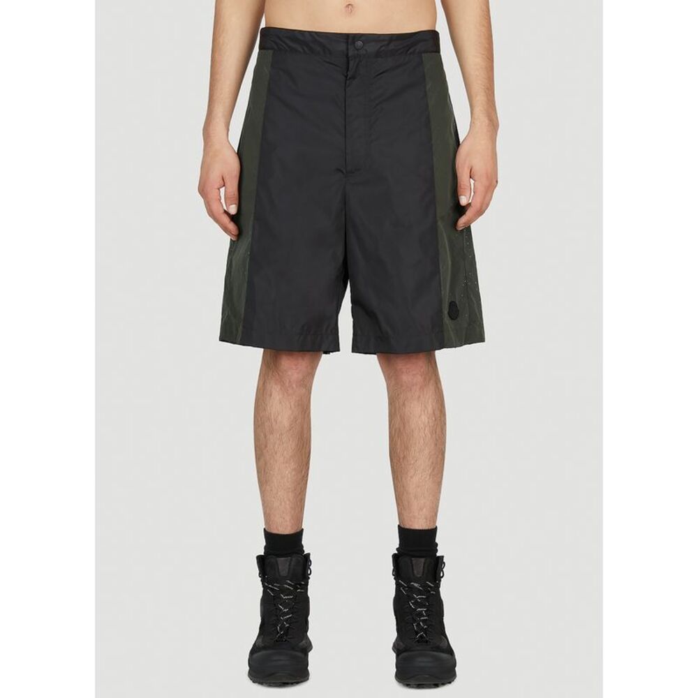 Moncler Men Born To Protect Shorts